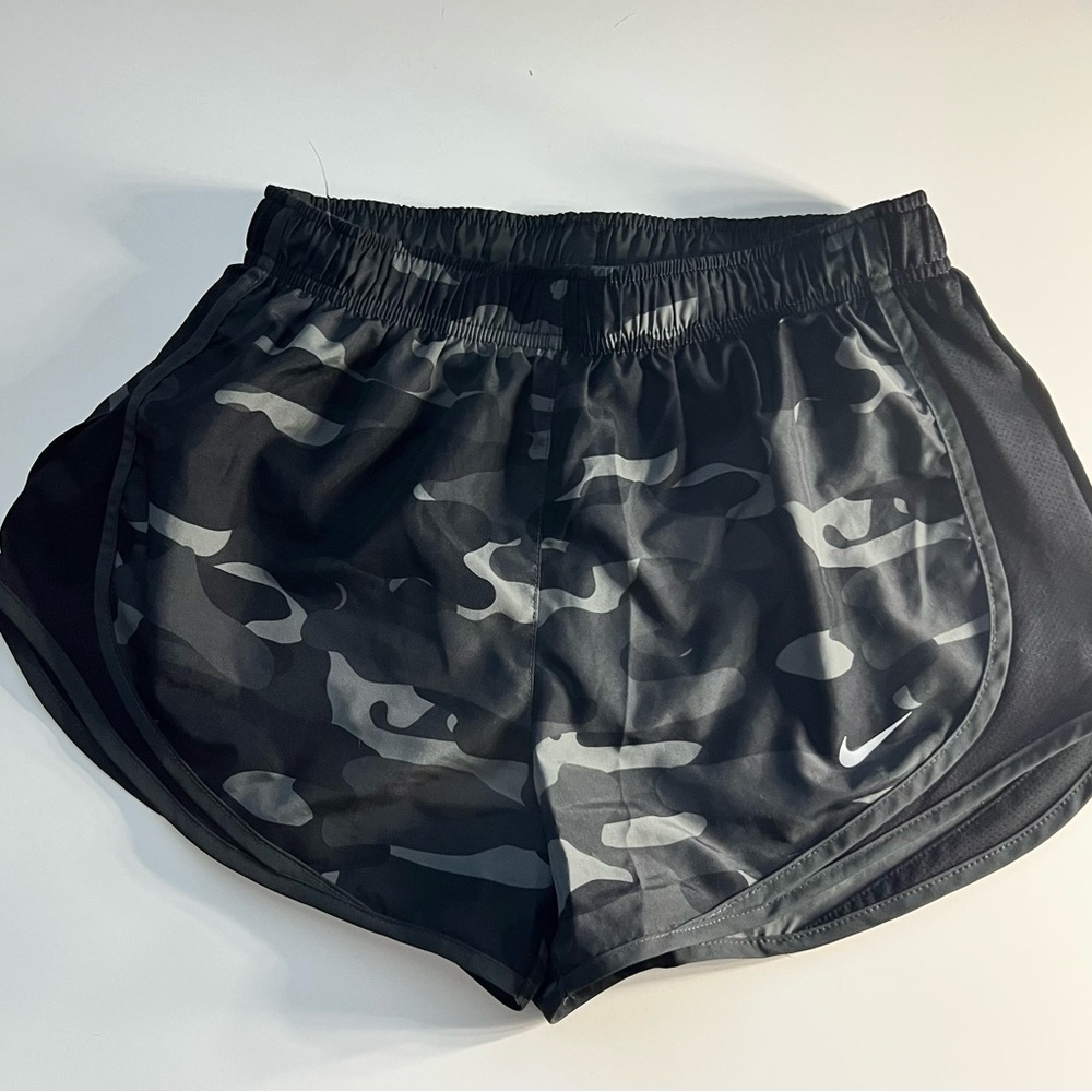Women’s Nike shorts!